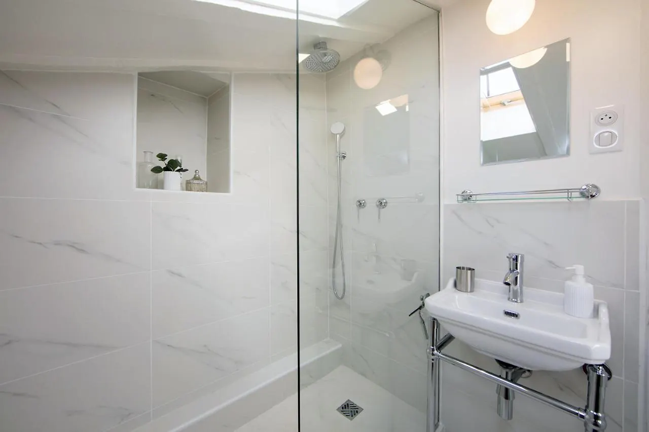 Cocoon Loft - Magnifique Loft Sous Toit, Refait A Neuf, Vues Splendides, Clim, Wifi Apartman Nizza