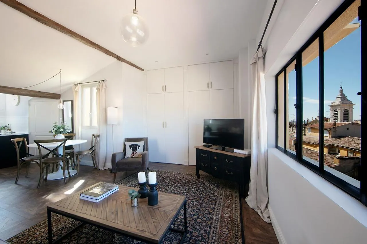 アパート ニースCocoon Loft - Magnifique Loft Sous Toit, Refait A Neuf, Vues Splendides, Clim, Wifiアパートメント
